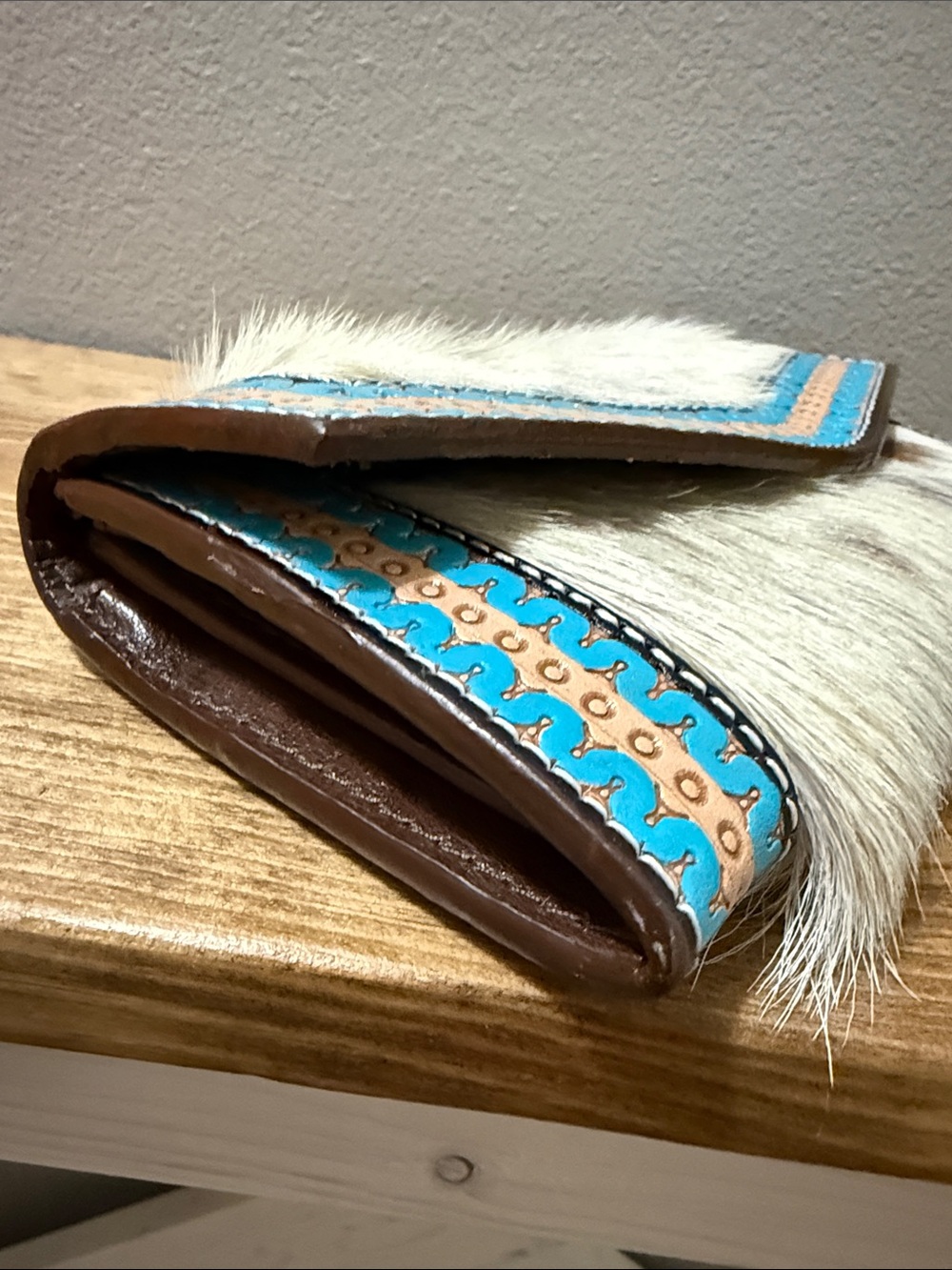 Genuine leather wallet-Handcrafted Leather Cowhide Wallet Tooled Turquoise; NWOT - Picture 9 of 12